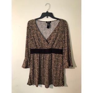 YEAR END CLEAR OUT -Animal print blouse